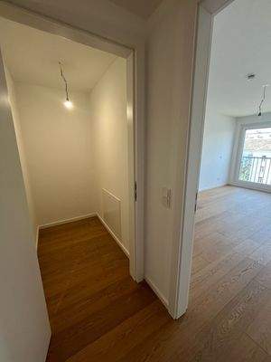 cb13ea80-321d-4f54-946d-d7c52de5670c