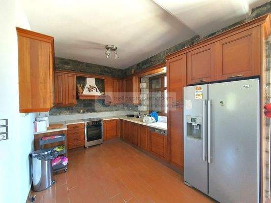 51f50ccf33984558913cfeac8f9e0a02-original