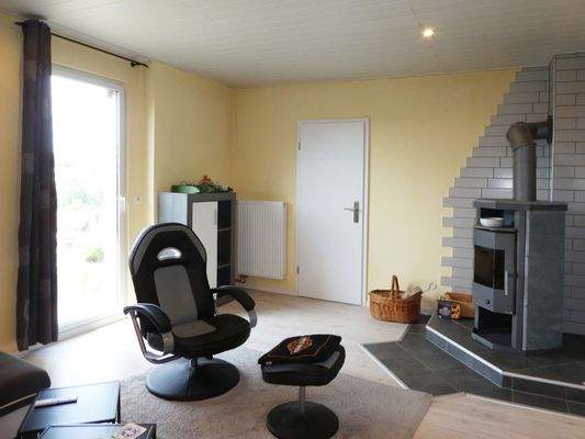 Kaminofen im Wohnzimmer