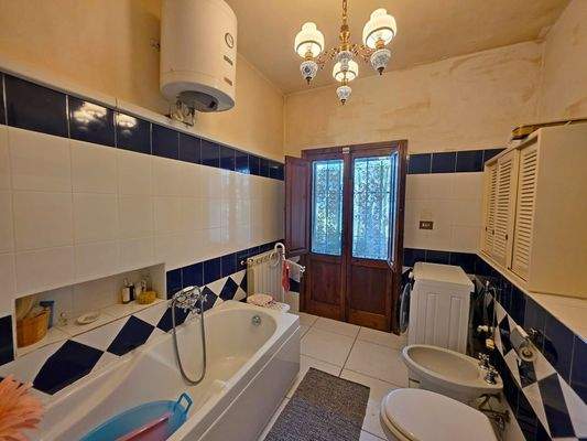 1000084264 - 1K JPEG.jpg