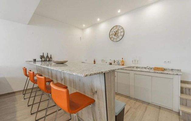 dca7f08b-f246-4dac-b5a9-0e7acdf13f05