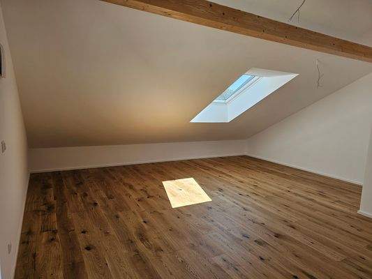 Studio Dachgeschoss