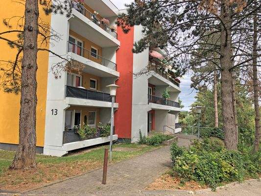 August-Bebel-Str. 13 Hausansicht