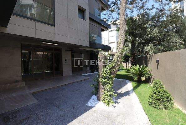 Apartments near Düden Waterfall and the Sea in Antalya Lara
