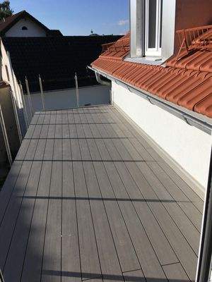 Loggia Süd-Ost ausgerichtet (Milchglas fehlt noch)