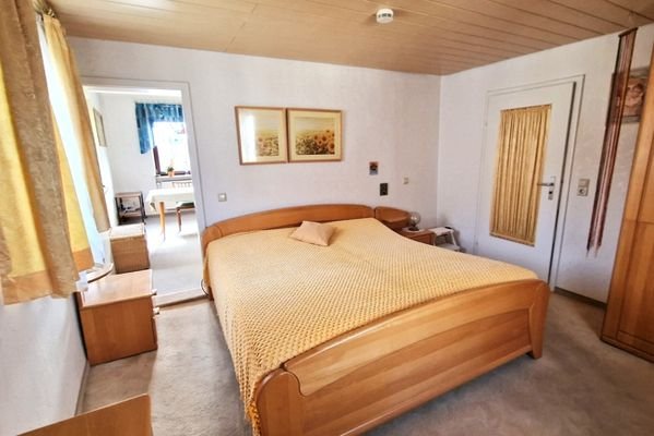 Schlafzimmer OG