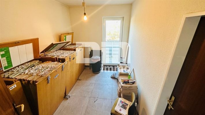 2.OG Bürogebäude Betreiberwohnung Zimmer 2