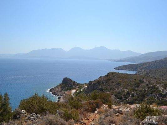 Kreta, Vathi: Baugrundstück mit Meerblick nahe Agios Nikolaos zu verkaufen