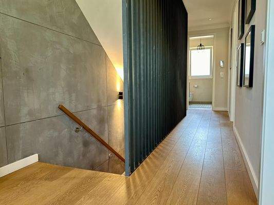 Flur 1. Obergeschoss