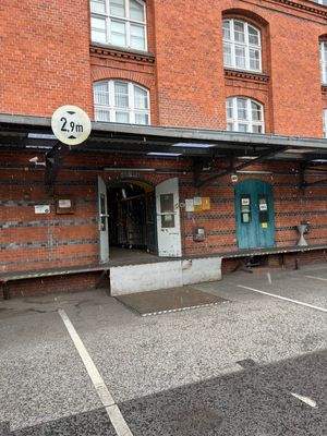 Max. Höhe Anlieferung