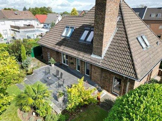 Garten seitliche Ansicht