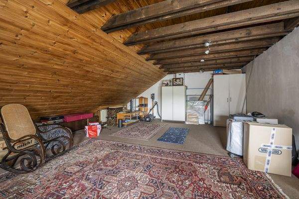 Grosszügiges Dachgeschoss