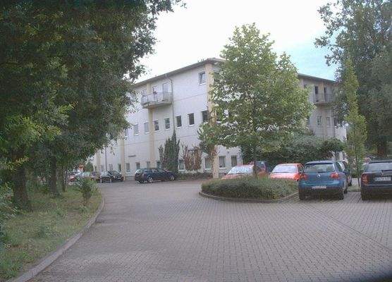 Außenansicht mit Hauptzugang EG-Einheit