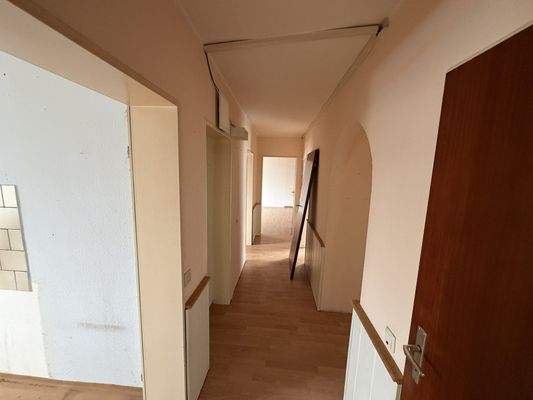 Flur Maisonette links