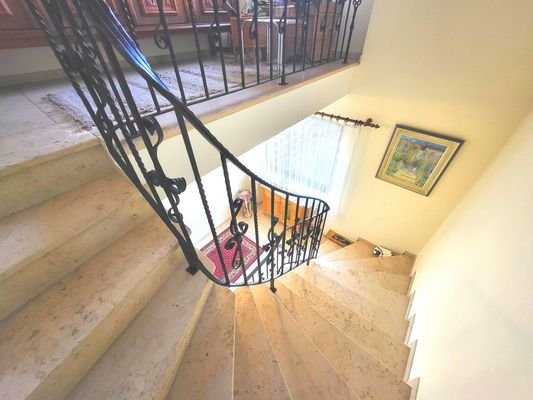 Treppe DG