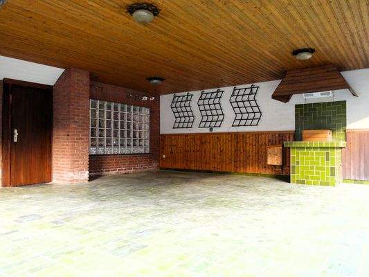 Überdachte Terrasse