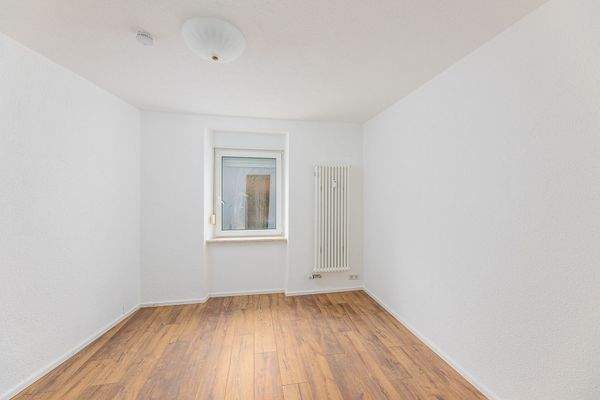 Vorderhaus Schlafzimmer