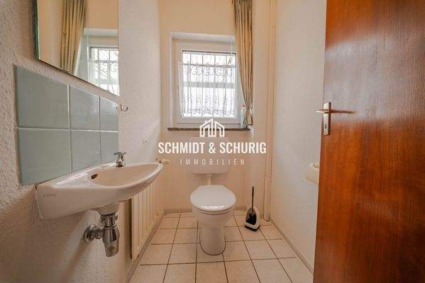 Gäste-WC / Erdgeschoss