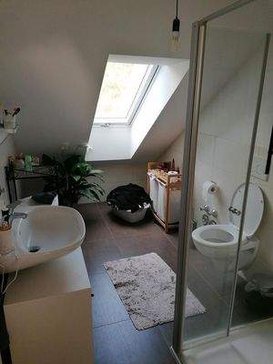 Bad mit Fenster,Glasdusche