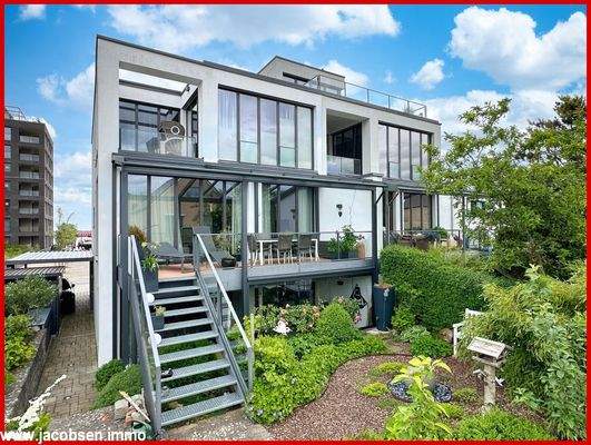 Gesamtanwesen aus Richtung Westen