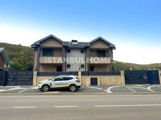 Detached Villa with Pool in a Calm Area in Sile Istanbul