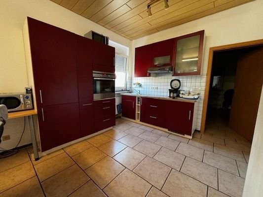 Wohnung mit Küche bei Halle 1