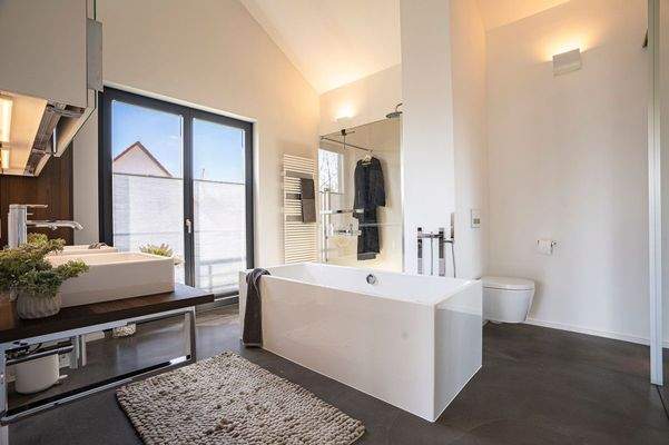 Bodengleiche Dusche und WC