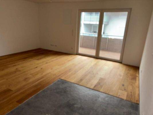 Wohn-Ess-Schlafraum (2).jpg