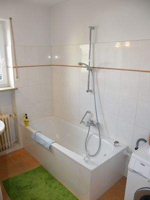 Badezimmer Bild 2.JPG