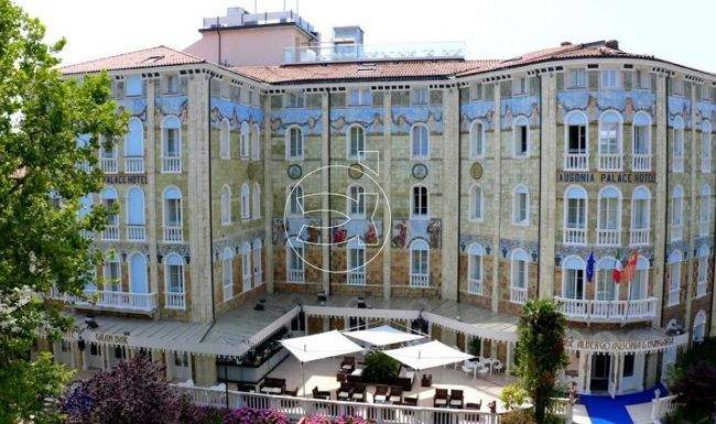 Hotel 5* in Lido Stadt | Venezia