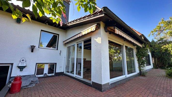 Terrassenbereich Blick Wintergarten