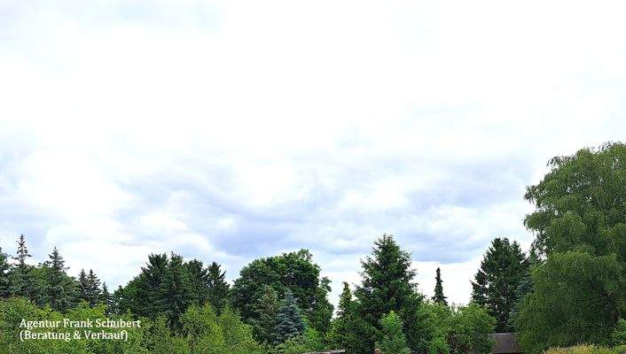 Grundstück im Grünen.jpg