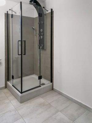 Neues Duschbad im EG