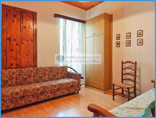 e84de0a702584586b8f62f775988e80a-original