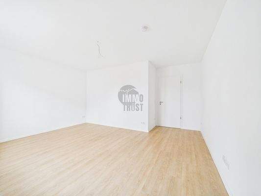 Schlafzimmer Blick zur Zimmertür