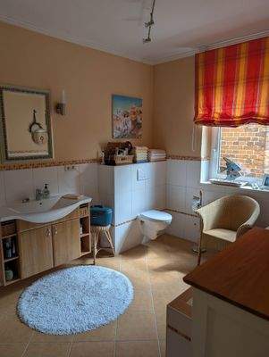 Zeites Bad im EG.jpg