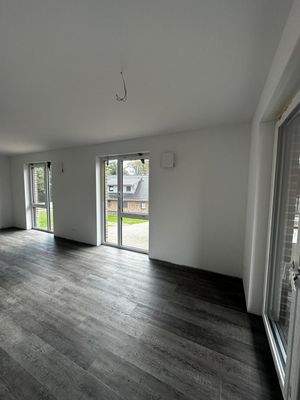 Lichtdurchfluteter Wohnbereich