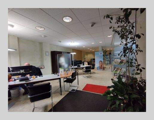 Ladenlokal Totalansicht von Eingang