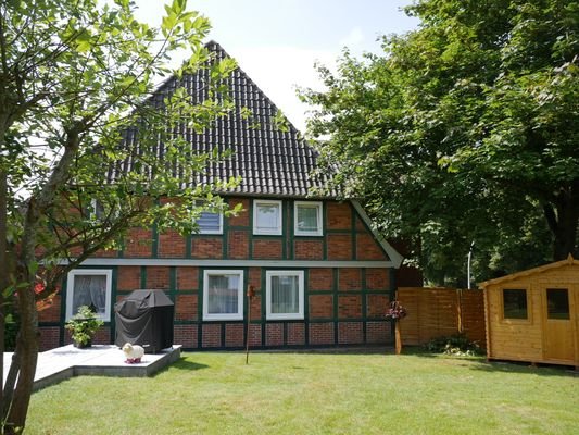 Dorfstraße 4