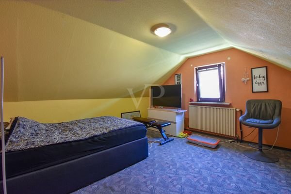 Schlafzimmer DG