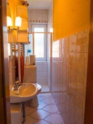 EG-Bad mit Dusche 1201912.jpg