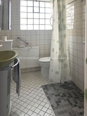 Badezimmer EG