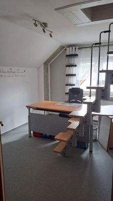 OG Büro und Zugang DG 1