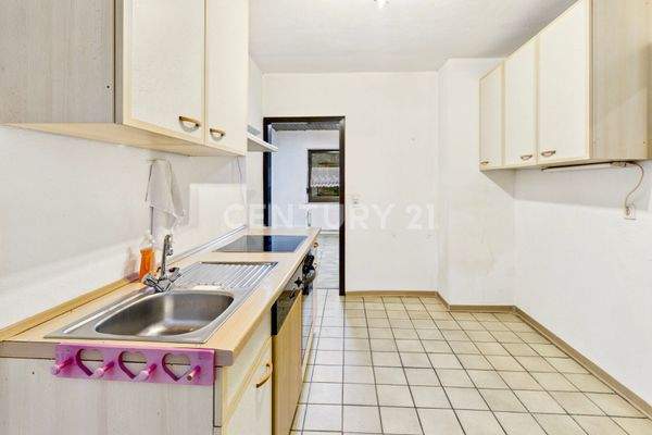 Küche EG – Gesamtansicht im Bestand