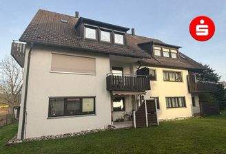 Hausansicht - ETW 1. OG mit Balkon