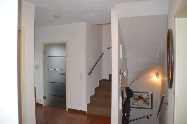 Ansicht Flur mit Blick zum Hauseingang