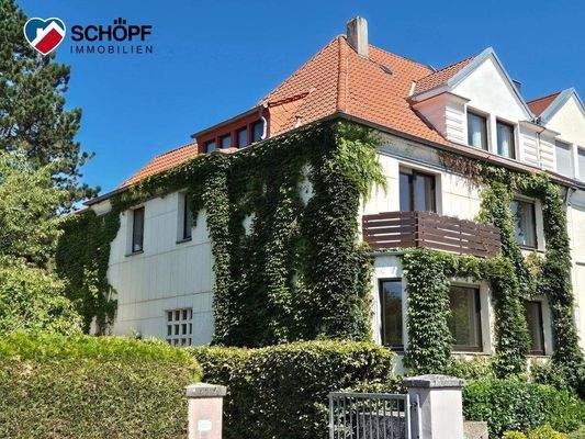 30 Haus mit Anbau.jpg