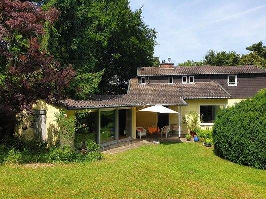 Teilansichten Haus Rückseite (2)