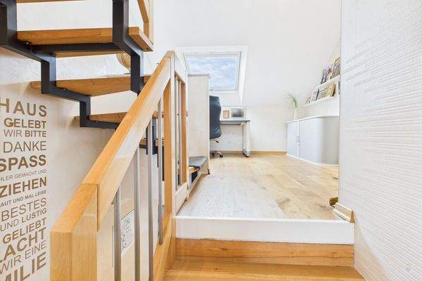 Schlossstraße 22 – 54293 Trier-Quint