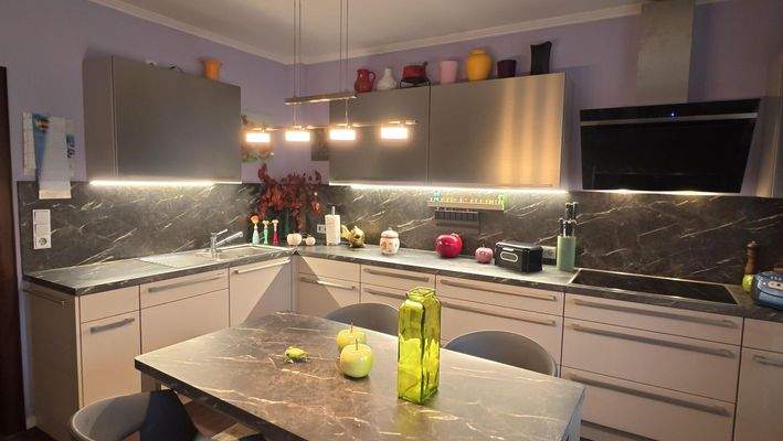 Küche links (Arbeitsbereich)